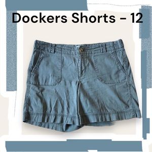 Dockers Cargo Shorts Low Rise Curvy Fit